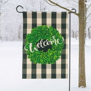 Lighted Buffalo Plaid Garden Flag w/ Wreath - Solar LED 18”X12 3/4”